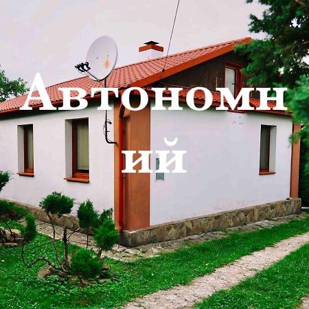 Vila Sadyba Pochayiv Počajiv Exteriér fotografie