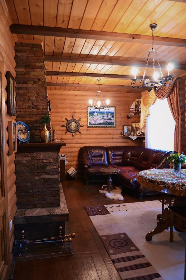 Vila Sadyba Pochayiv Počajiv Exteriér fotografie