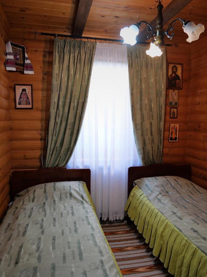 Vila Sadyba Pochayiv Počajiv Exteriér fotografie
